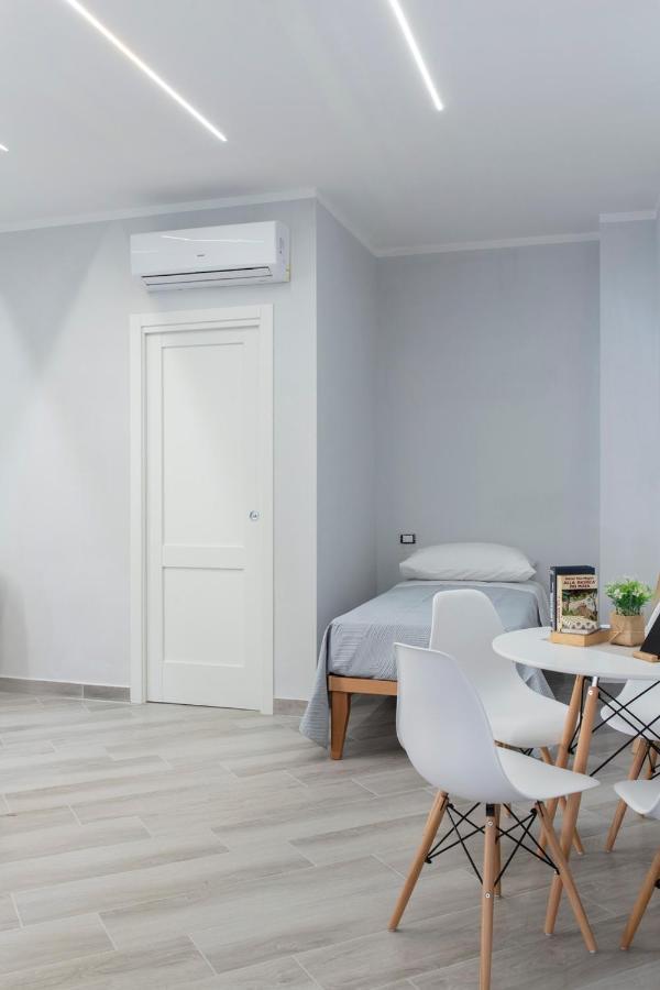 Albergo Libera Gioventu ตอร์เร อันนุนซิอาตา ภายนอก รูปภาพ